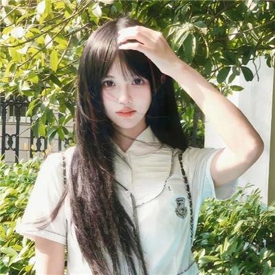 向月亮祈祷的小丑